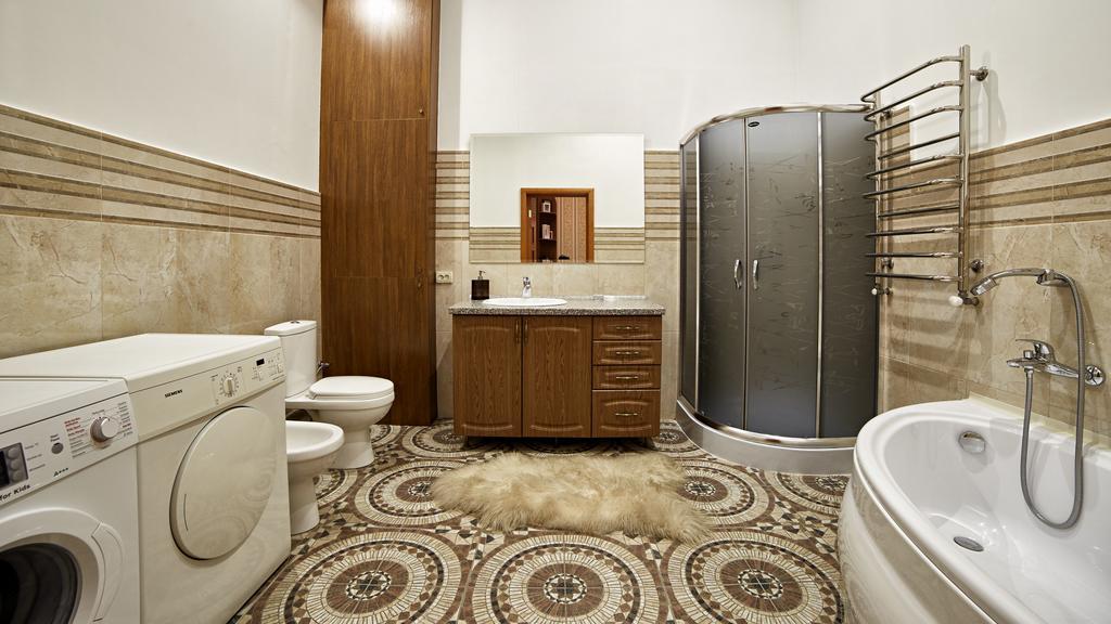 Lviv Apartment Luaran gambar